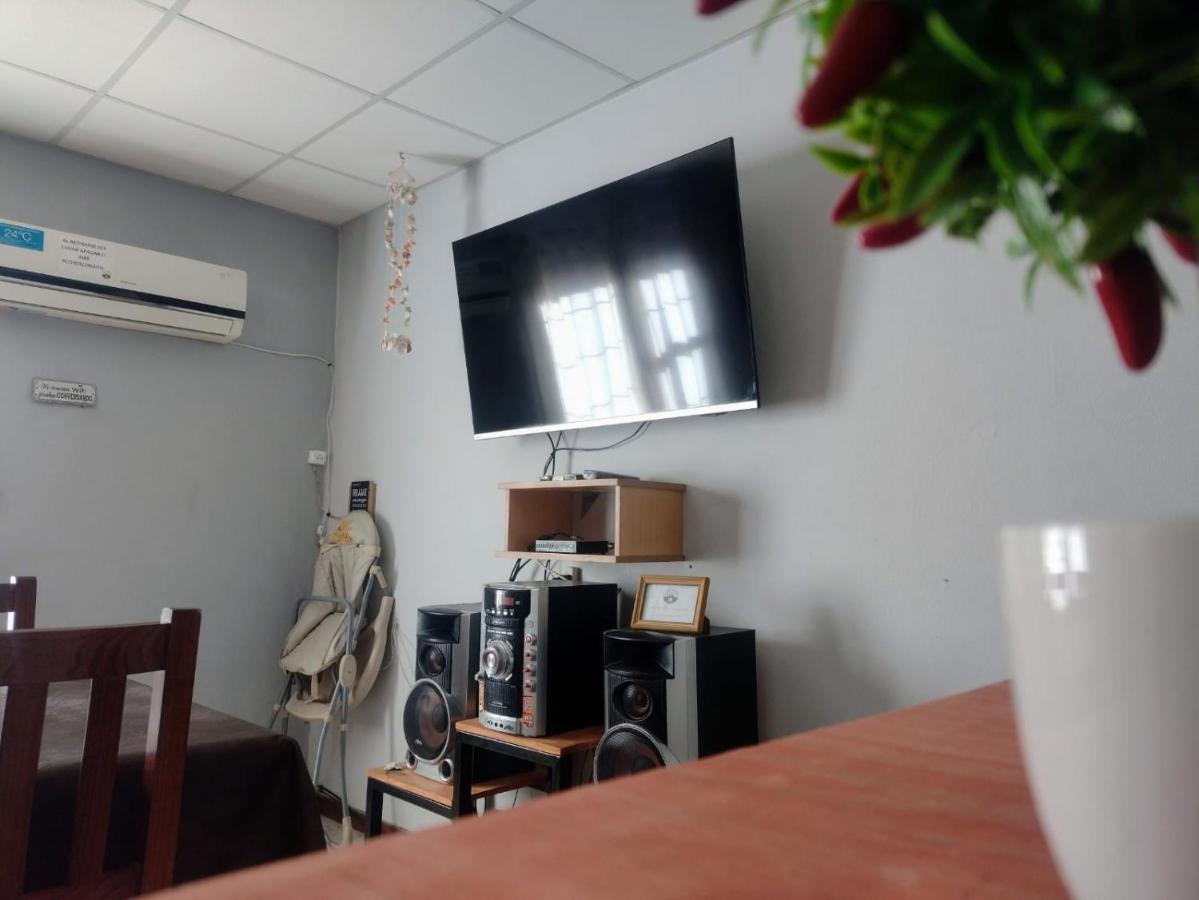 Casa Rojas Malarguee Apartment ภายนอก รูปภาพ