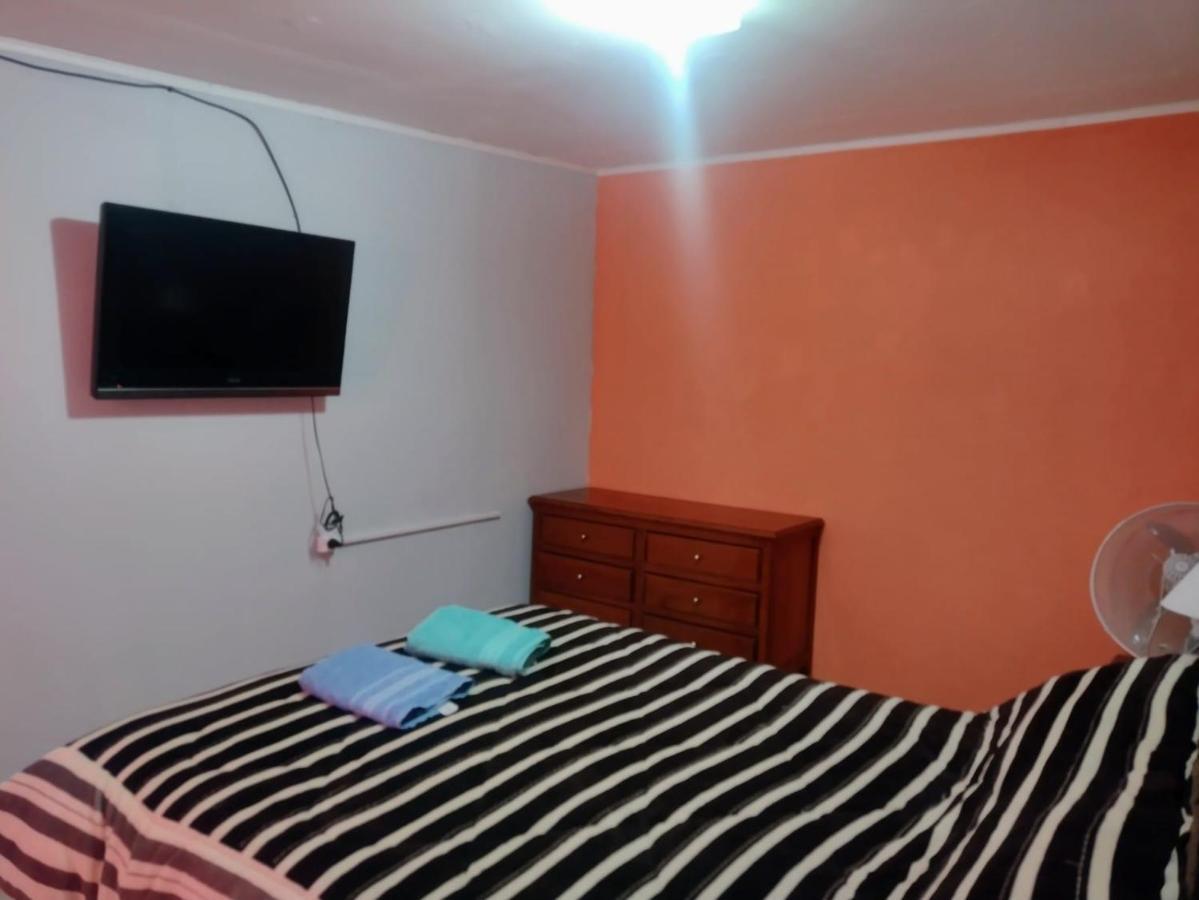 Casa Rojas Malarguee Apartment ภายนอก รูปภาพ